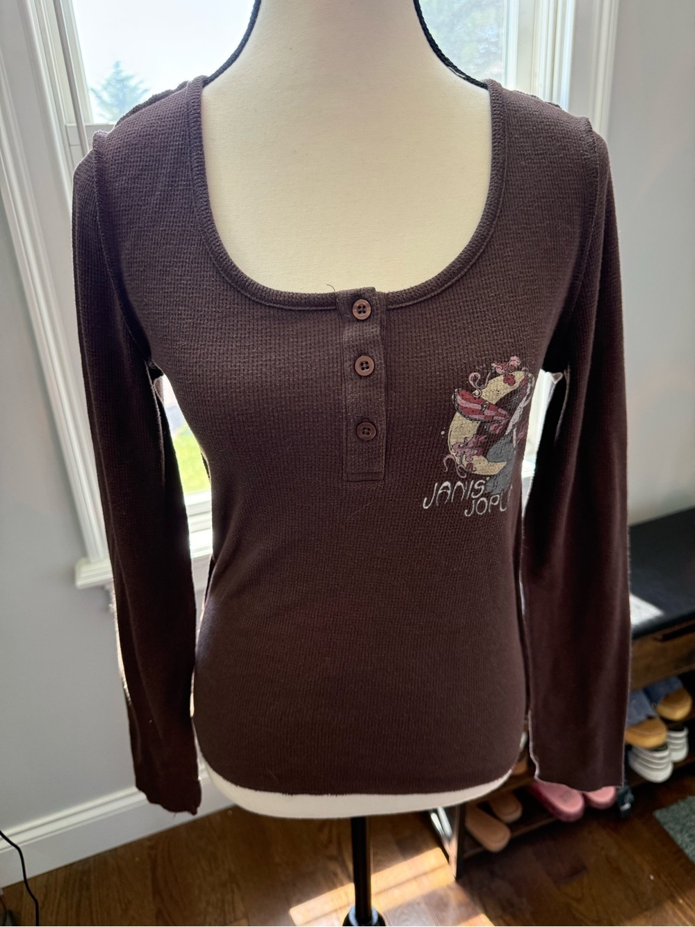 Janis Joplin Graphic Brown Long Sleeve Henley Tee size medium